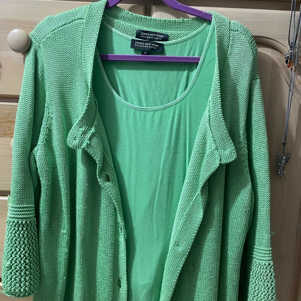 Jones New York Twin Set Cardigan/Sleeveless Top